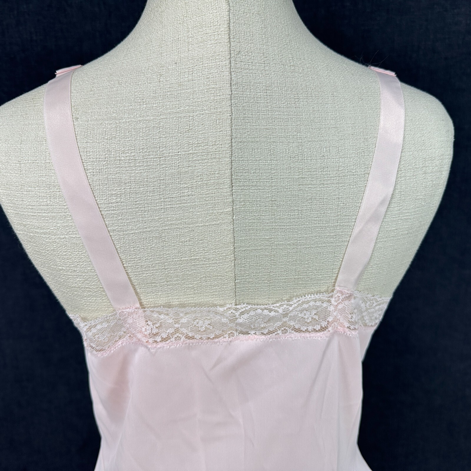 Pretty Vintage full slip Chiffon Doves & Lace CARILLON 34 Pink Embroidered 1950s