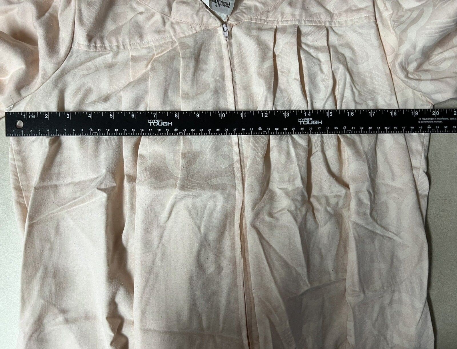 Ruth Norman Neiman Marcus Peach Zippered Dressing Robe Size S