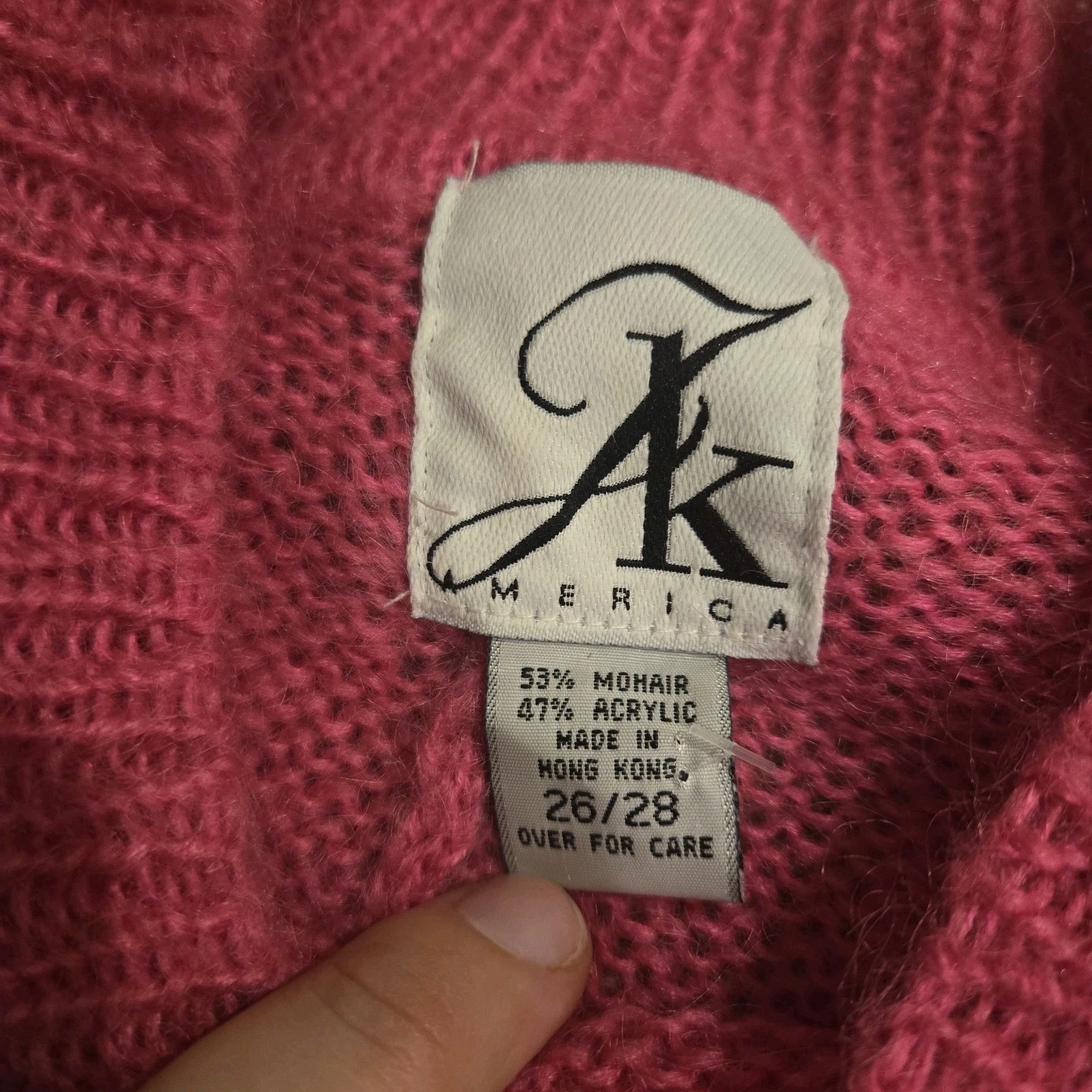 80s Vintage Fuzzy Mohair Blend Long Pullover Sweater Knit Magenta Pink Sz 26 28