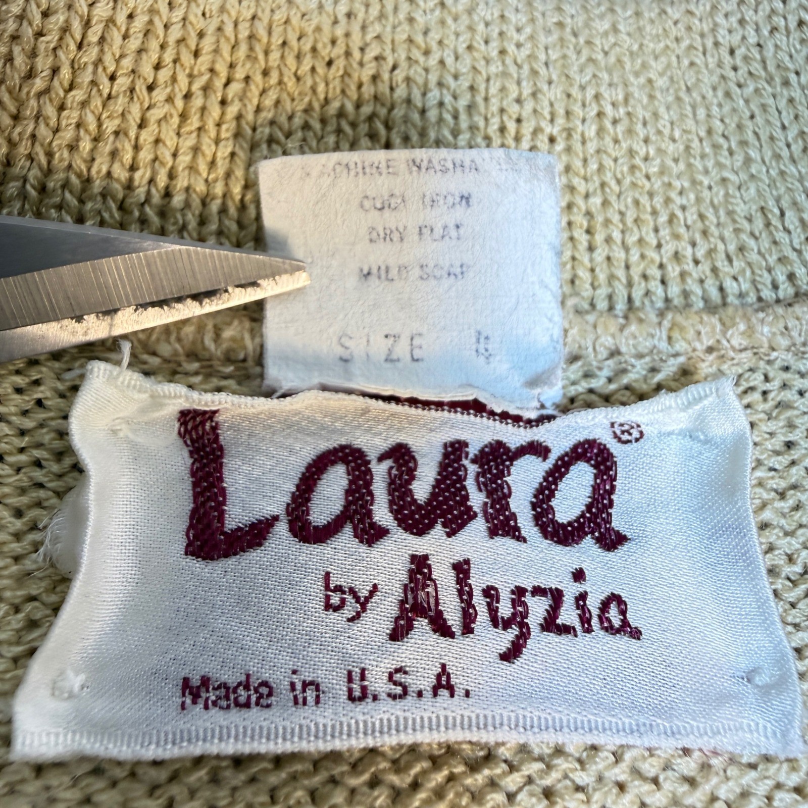 Laura by Alyzia Vintage Tan Black Knit Cardigan Gold Button Sweater Size L USA
