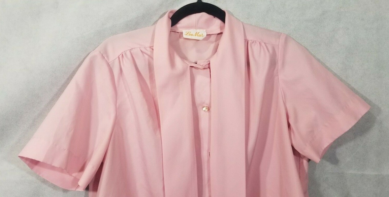 VTG Lea Mar Pink Secretarial Professional Bow Tie Button Up Blouse Rockabilly