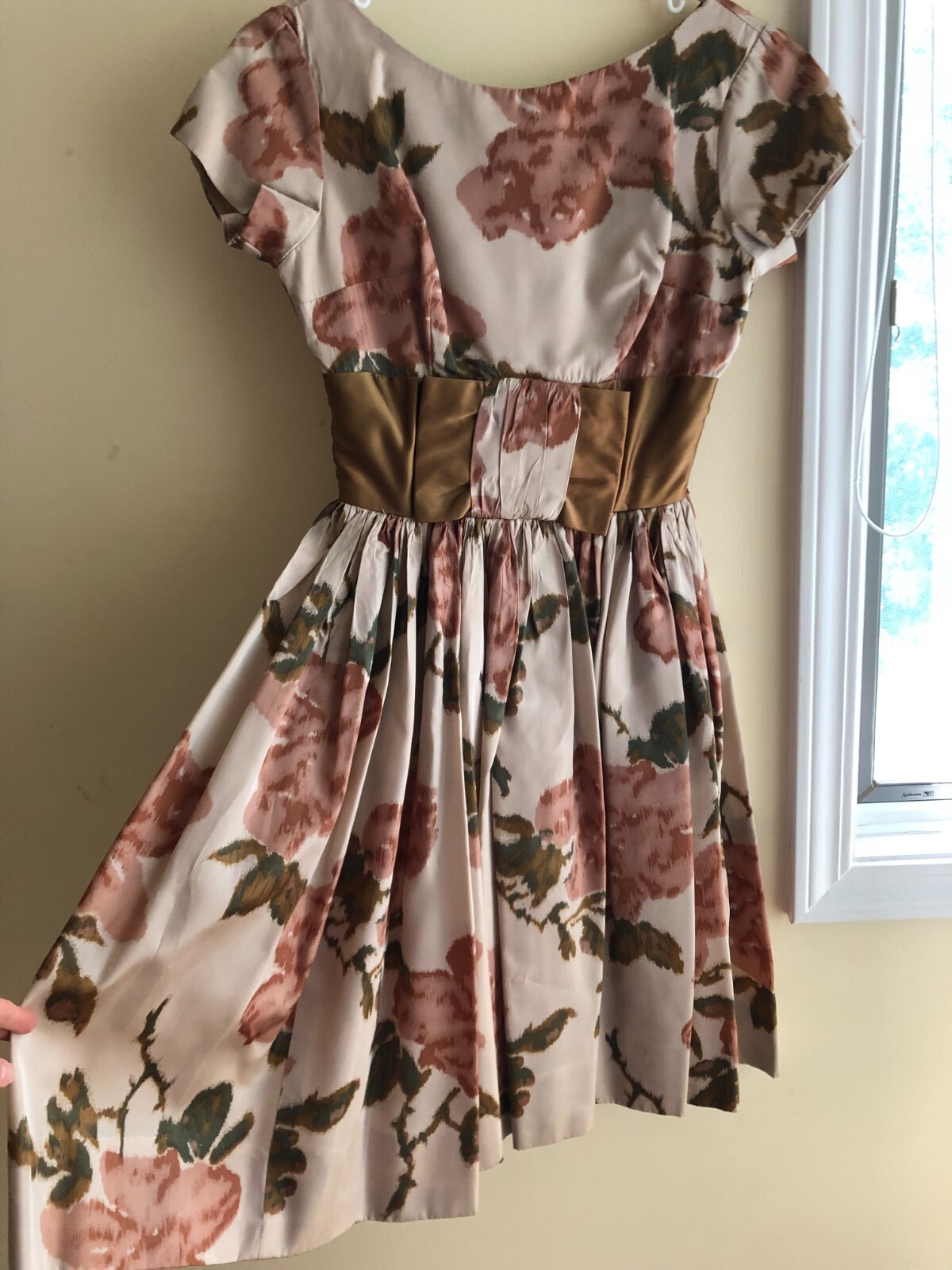 Vintage 1950s Floral Dress XS w Bow Soft Autumn Colors Olive Dusty Peach Blush