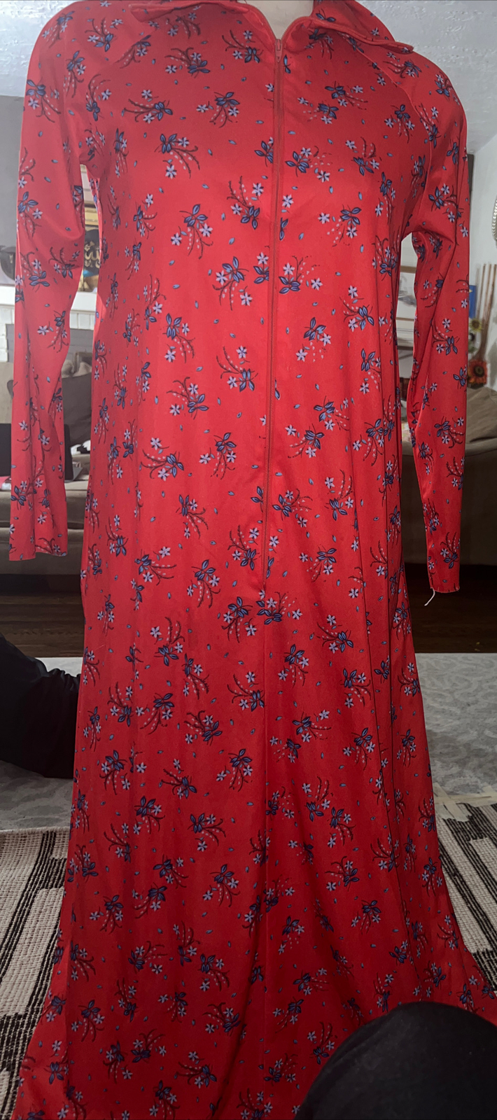 Elaine Sklar VTG Mod Red Floral House Dress Robe Zip Up Nylon Medium