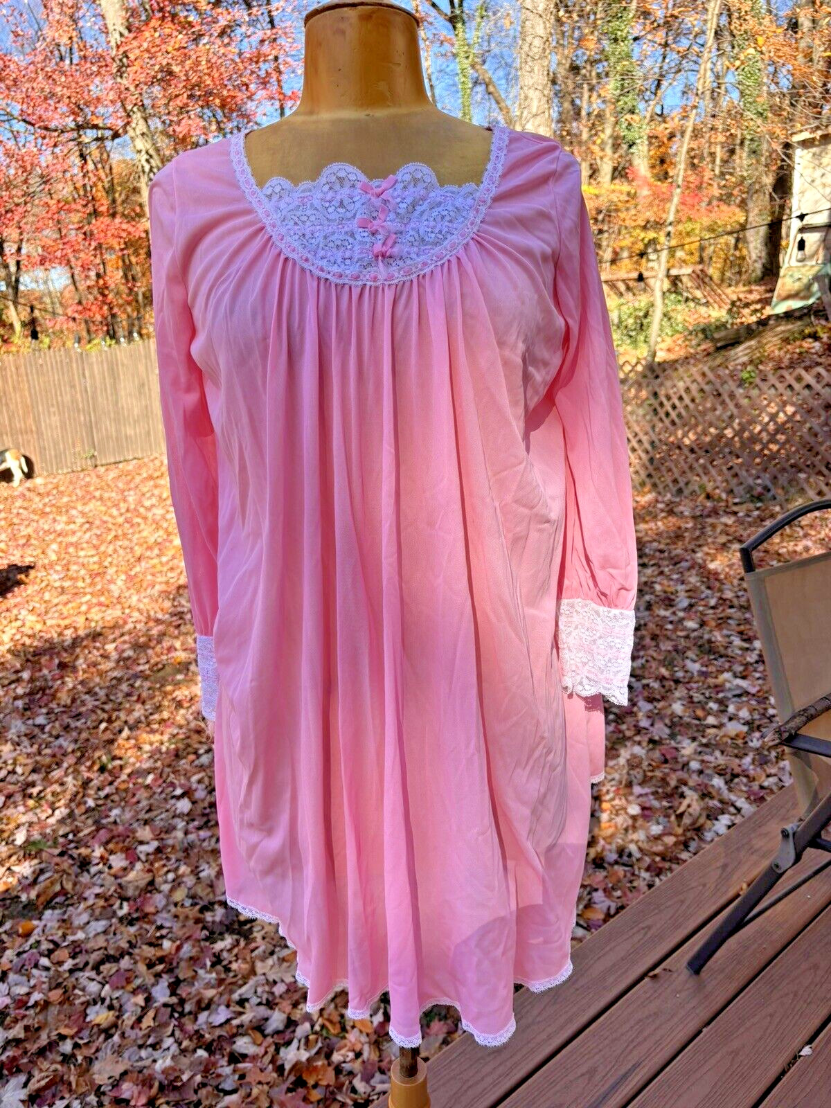 Dan Ellen Snap Button Hot Pink Terry Robe Housecoat w Pale Pink + Lace Gown