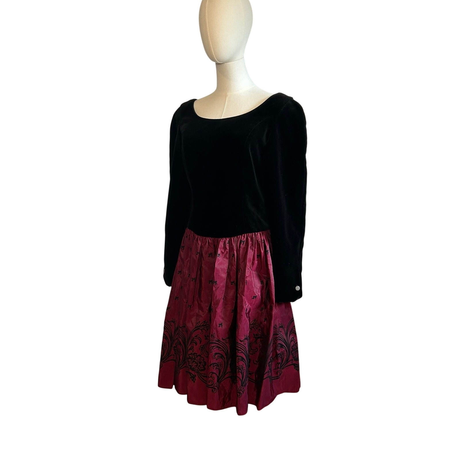 VTG 90s Laura Ashley Black Red Velvet 12 Midi Dress Long Sleeve Whimsigoth