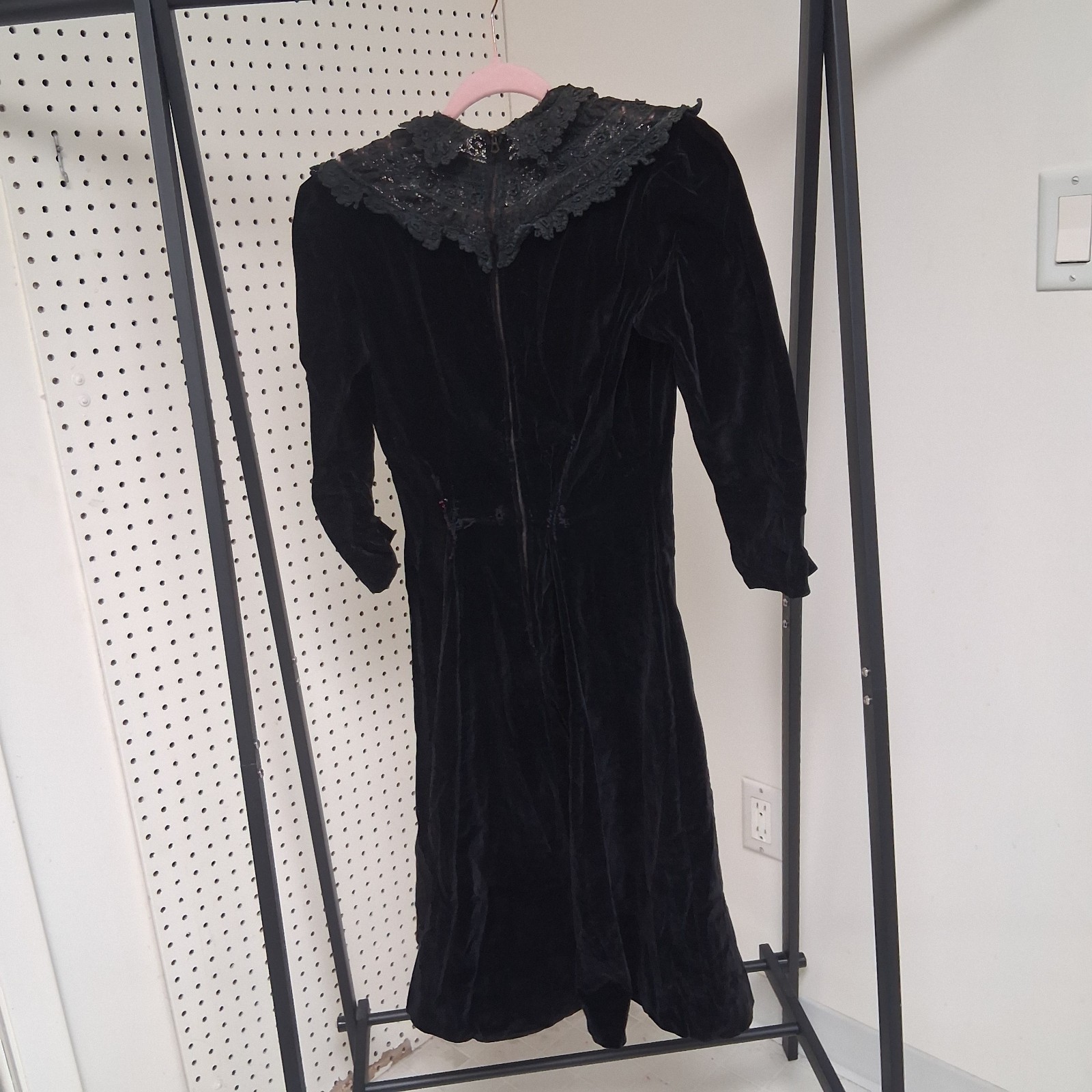 Antique 1930 Black Velvet Lace Dress Gothic Mourning Edwardian Revival Talon Zip