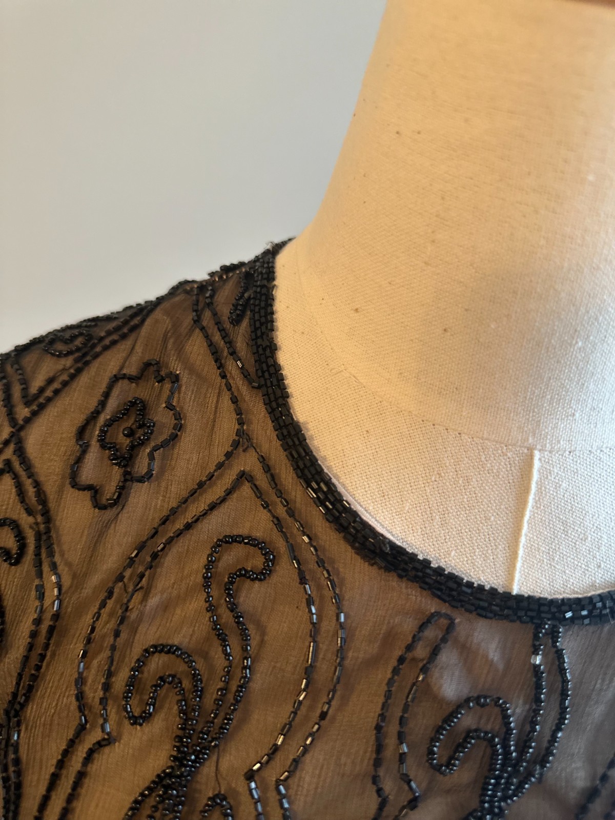 Vintage 100% Silk Keyhole Beaded Dress J.M.C. Estimated Size Small Black & Cream