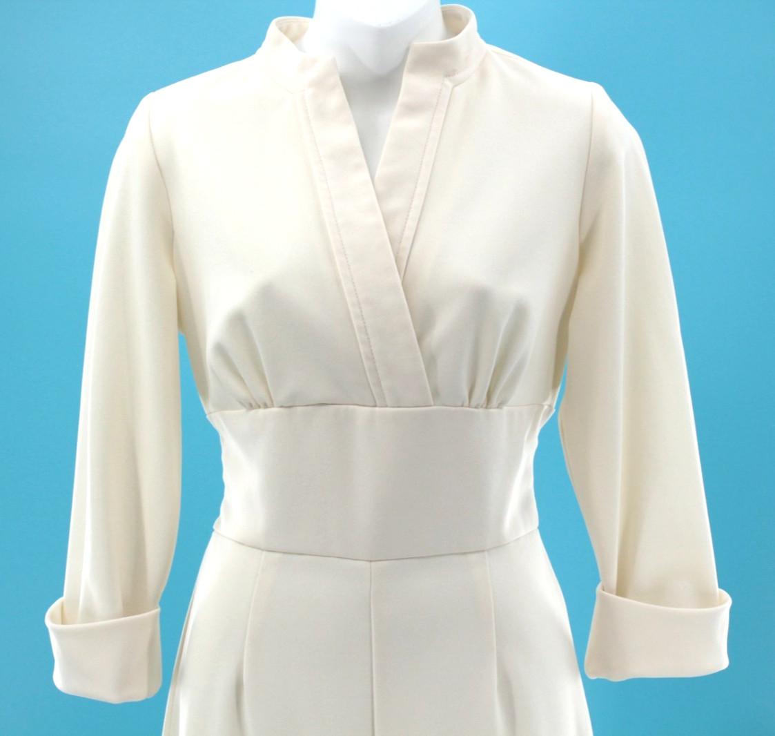 Vtg Women’s 70s White Cuff Sleeve Polyester Jumpsuit Sz M 1970s C.M. Courtney