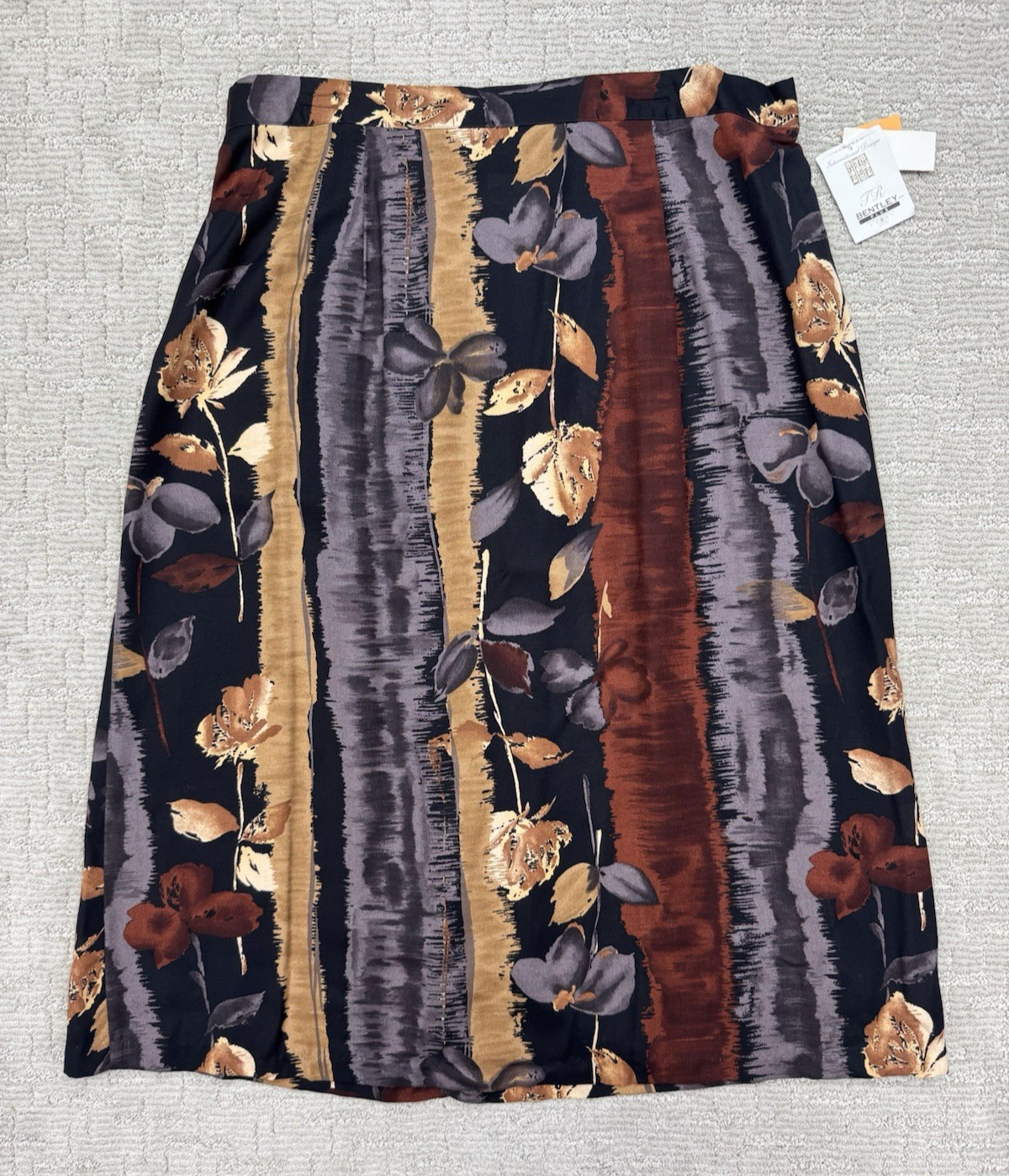 VTG TR Bentley Plus – 2X – Made in USA – 100% Rayon Floral Maxi Skirt