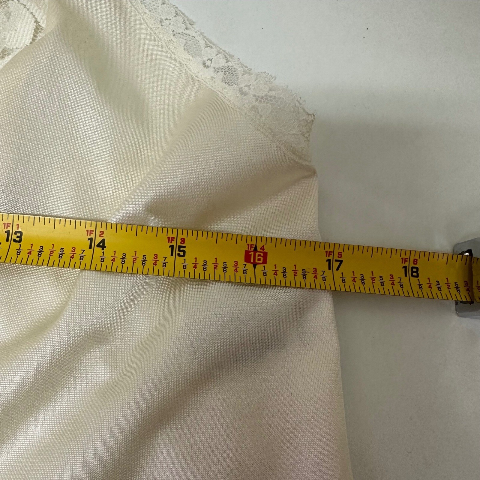 Vtg Sabrina Ivory Lace Camisole Top Antron III Nylon Adjustable Straps Size 36