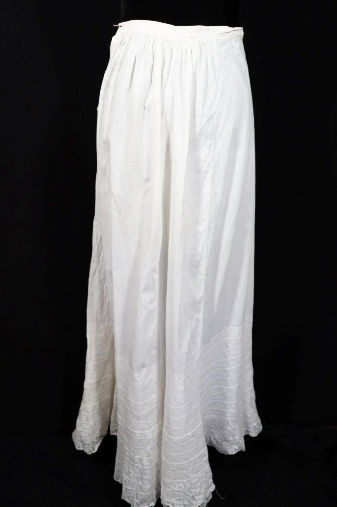 ANTIQUE FRENCH LONG EDWARDIAN WHITE COTTON PETTICOAT SKIRT 25″ WAIST 41″L