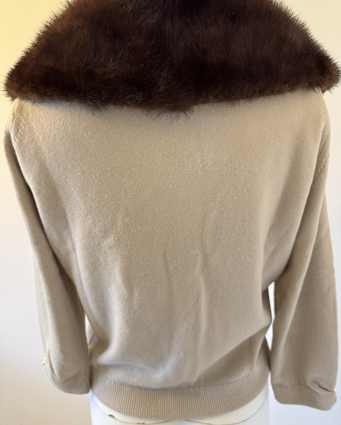 SWEATER BUTTON DOWN Vintage (S) With Mink Collar EUC