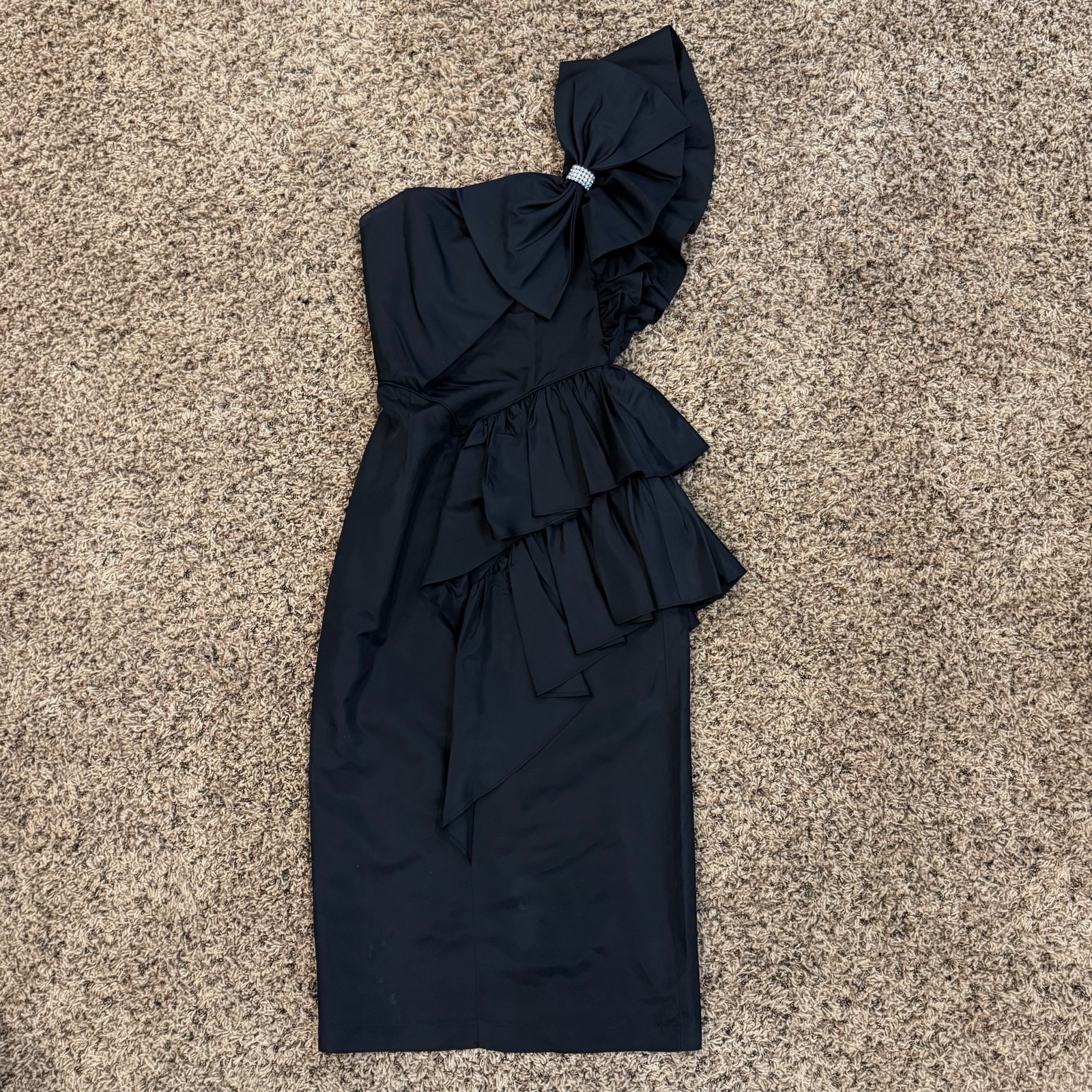 Vintage 80’s RUFFLE PARTY DRESS w RHINESTONE BOW S Cocktail Black Midi Evening