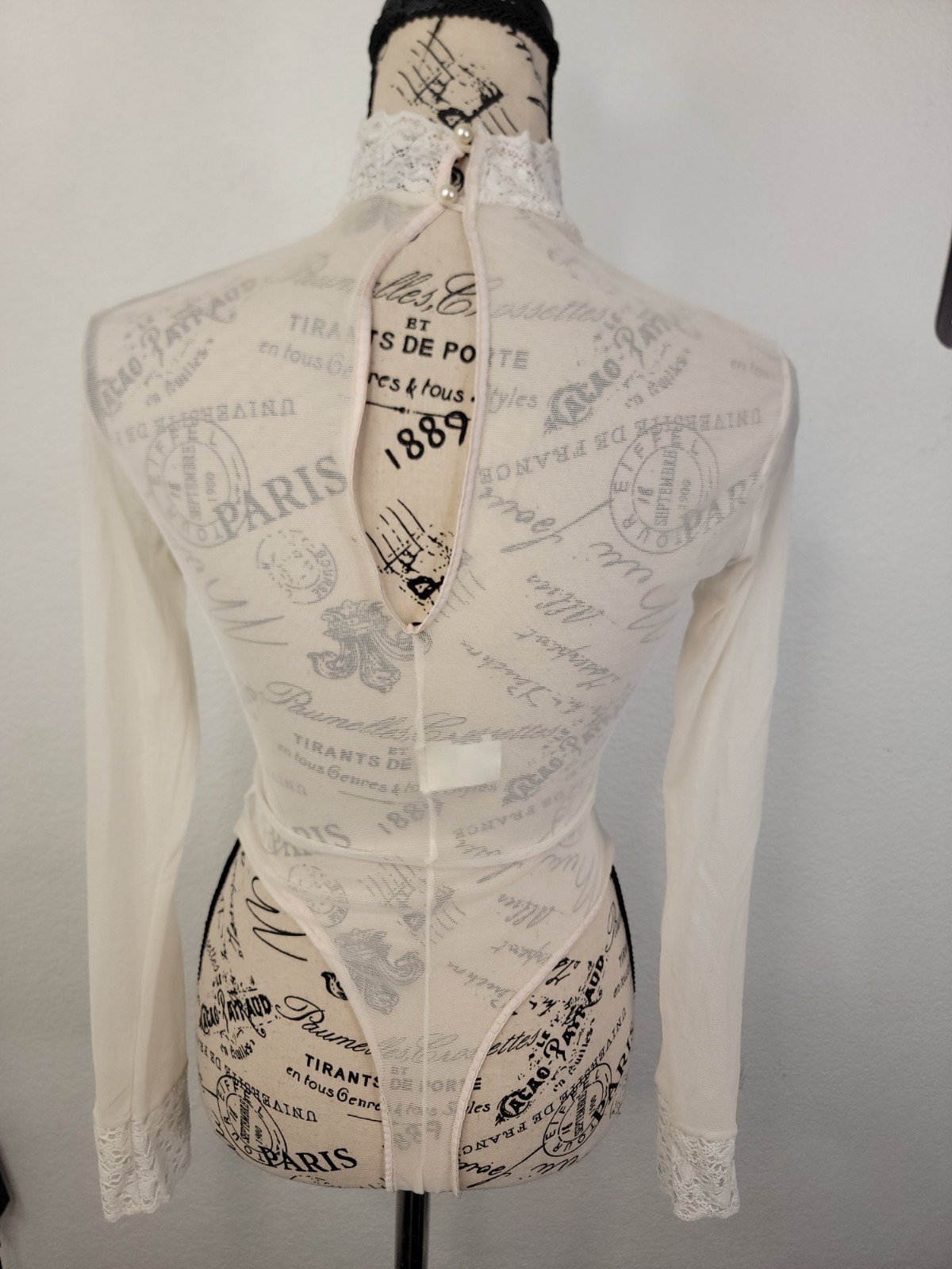 Vintage Shirley of Hollywood sheer Lace trim teddy S M Long Sleeves Bodysuit