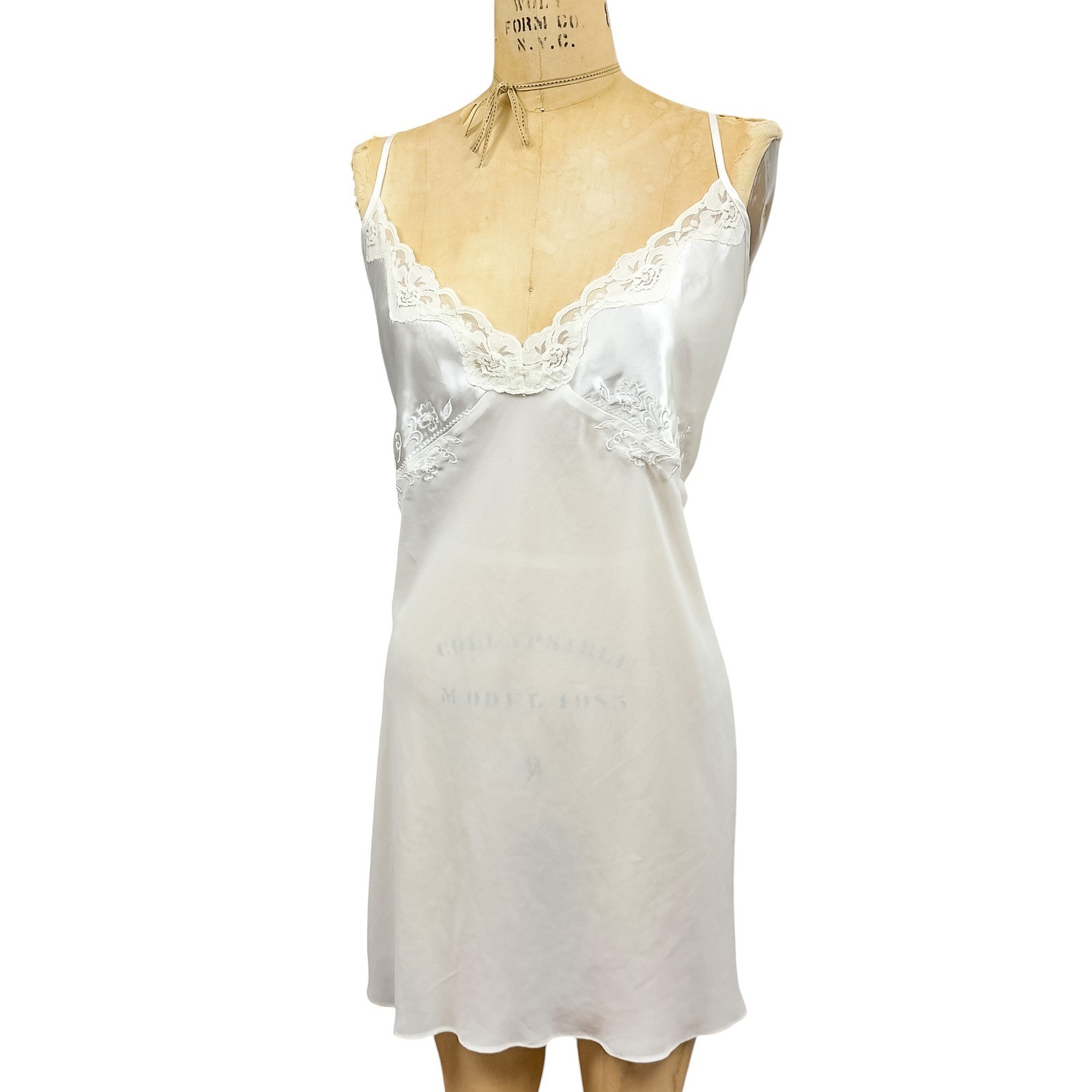 90s Sheer Lace Trim Chemise Nightie Floral Embroidery Tie Back Soft Angelic XL