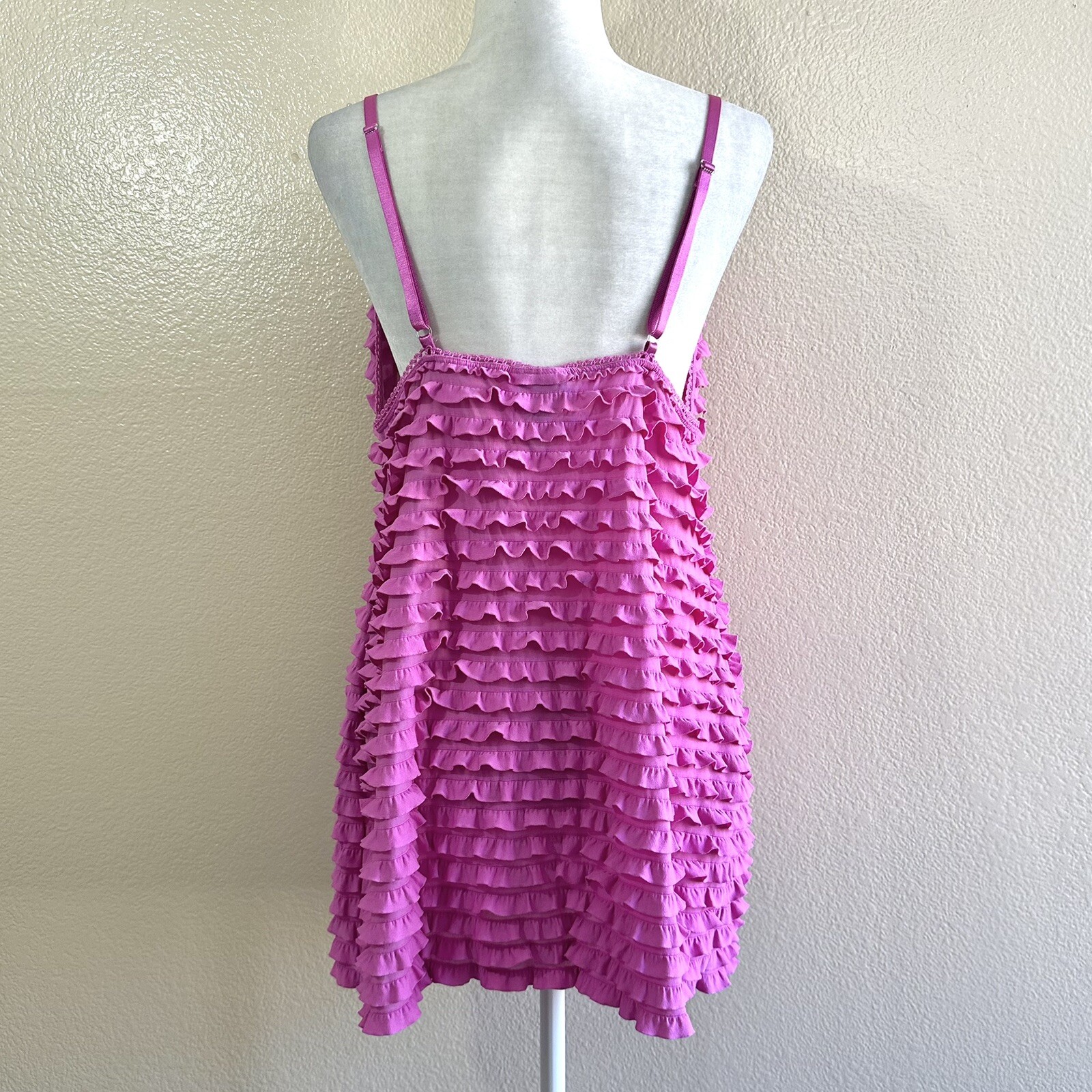 Bisou Bisou Vtg Y2K 2000s Pink Ruffle Lingerie Slip Women’s XL