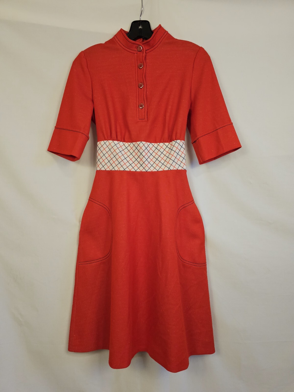 Vintage 1960s Red Polyester Dress With Mandarin Collar Front Circle Pockets 6