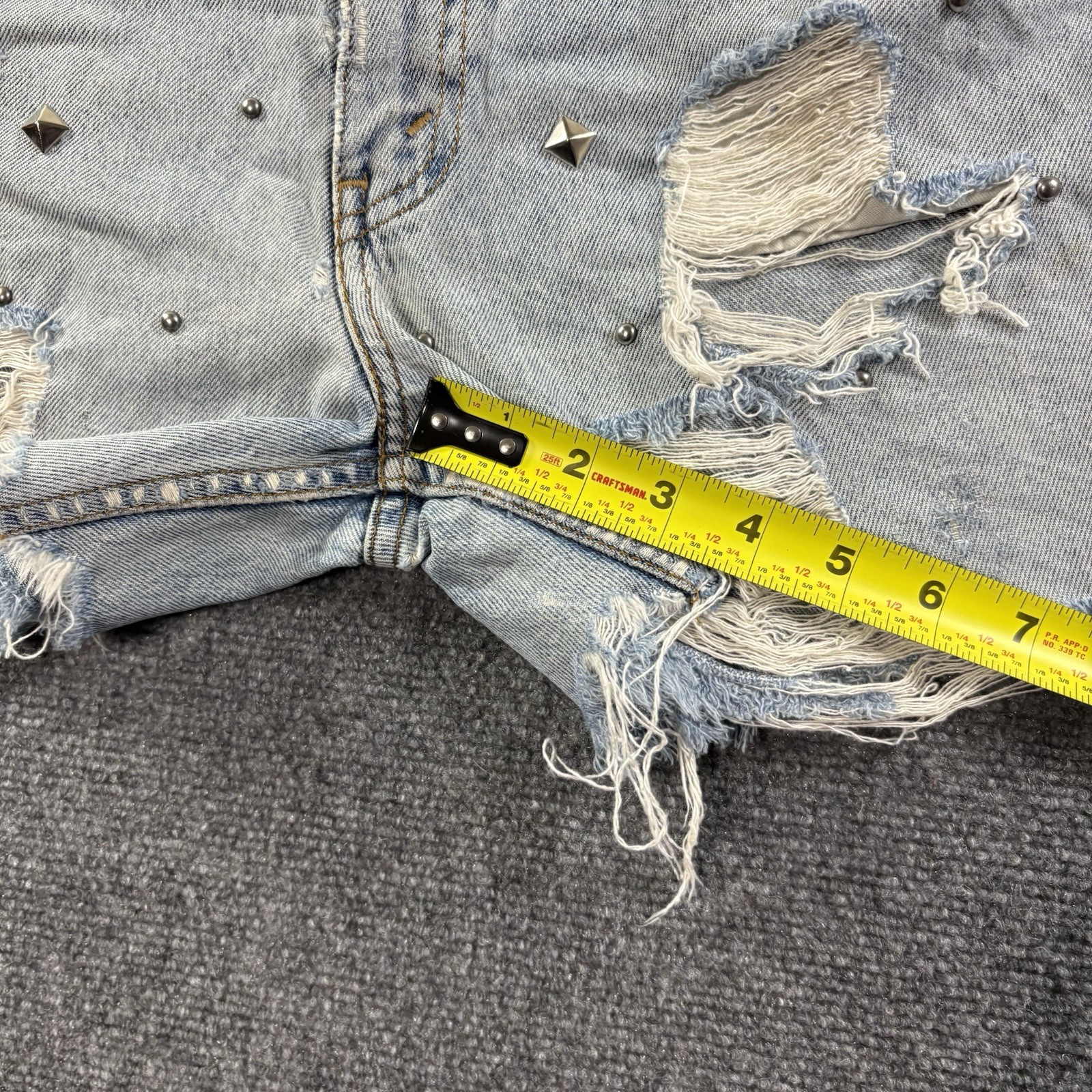 VTG Levis Orange Tab Distressed Cut Off Denim Shorts 34 (Fits 32) Studded Cheeky