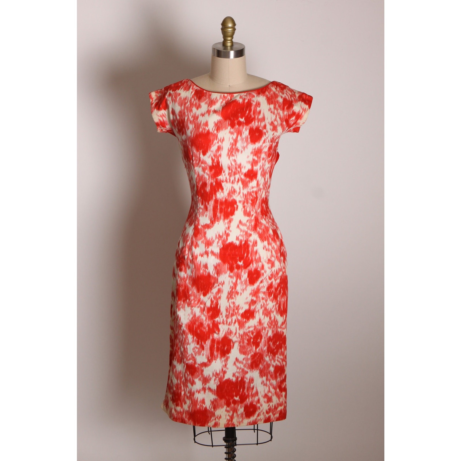 1950s Coral Red Orange Pink White Abstract Short Sleeve Wiggle Dress