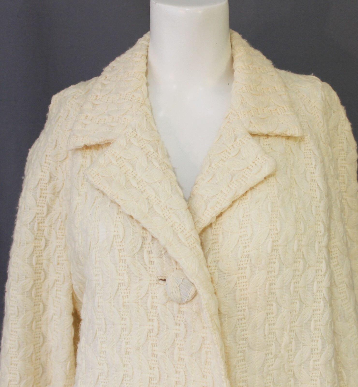 Vintage 1970s? Promenade Ltd. Cream 100% Virgin Wool Coat Size M? No Size Tags