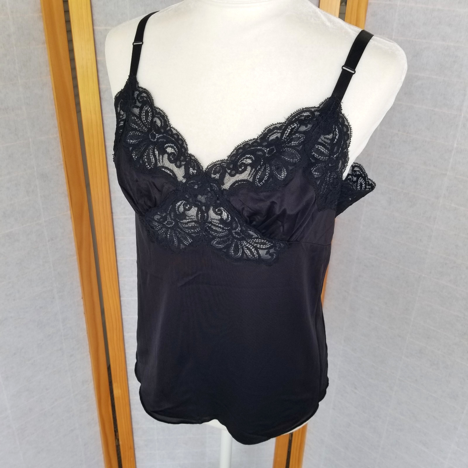 Vintage Shadowline Camisole Slip Top Black Lace Trim Sz 36 Made in USA EUC