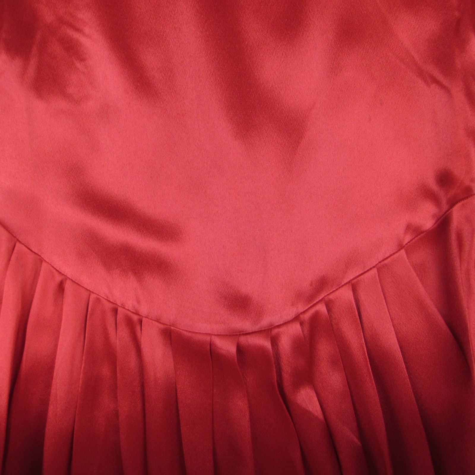 VNTG Norma Kamali 80s RED Satin Long Sleeve Midi Dress I womens made usa 10