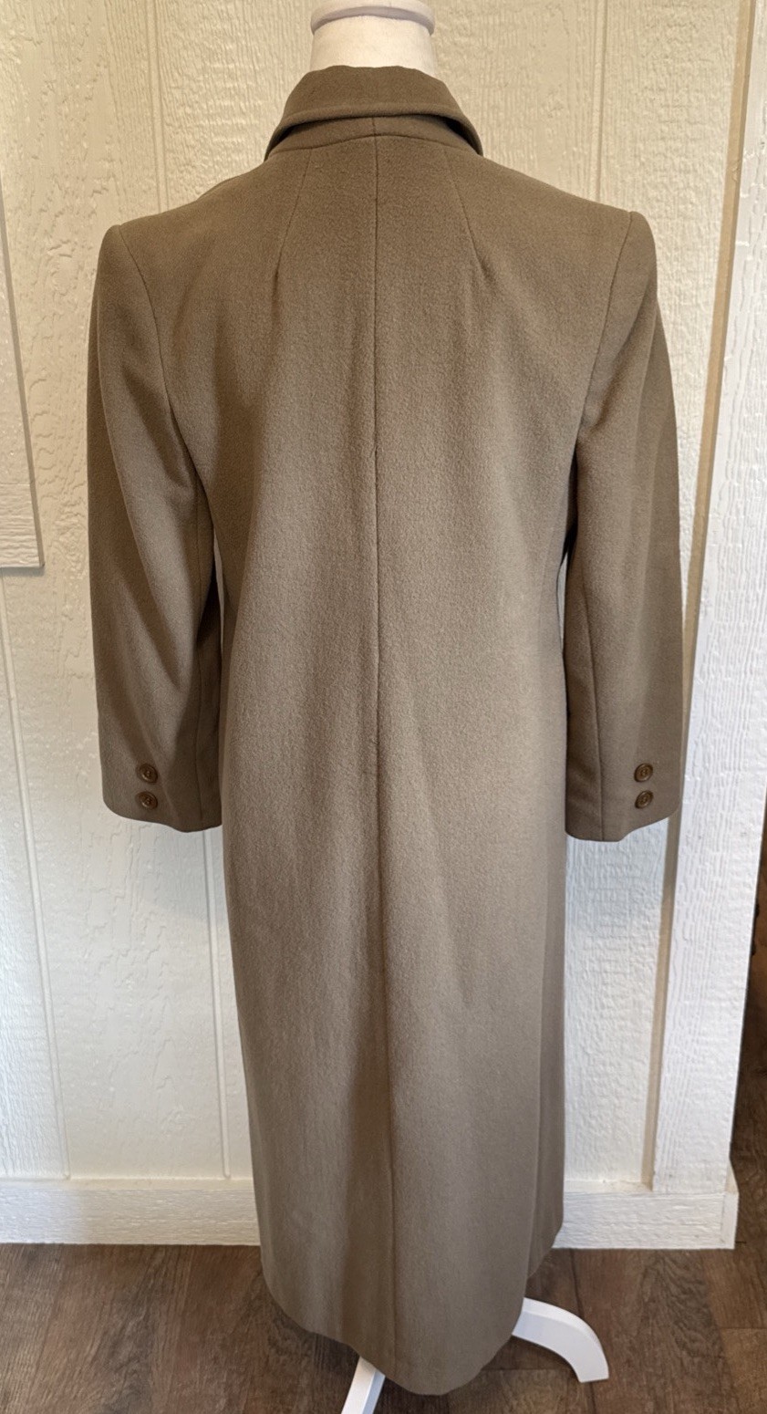 VTG 1960’s Women’s 100% Pure Wool Coat Worumbo Stevens Fabric Camel Sz Small?