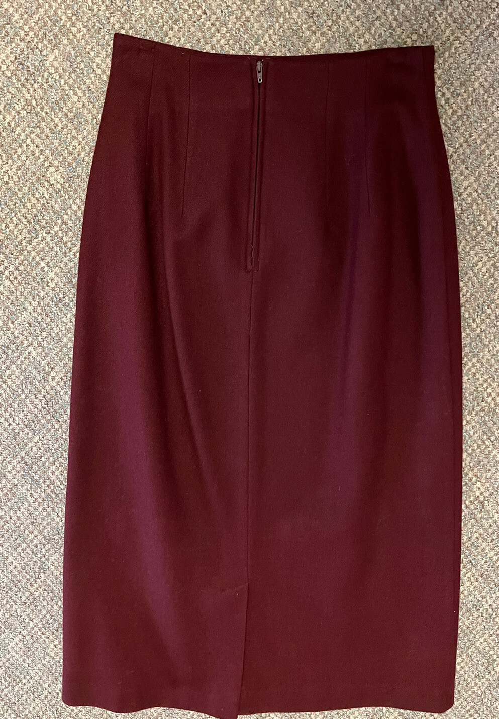 Vintage Ladies Savannah III4 suit Burgandy Wool Blazer + skirt Size 8 Preowned