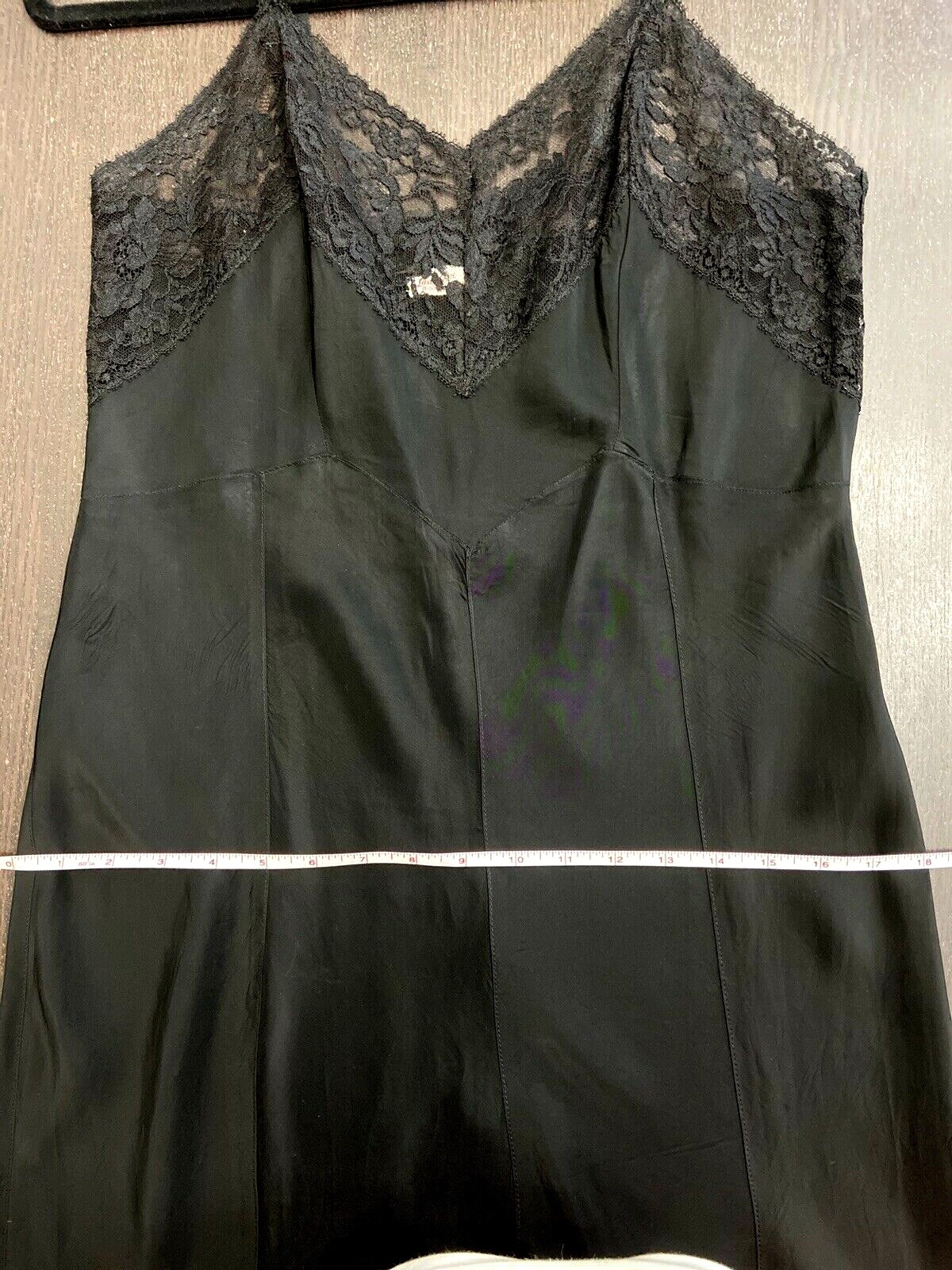 VTG Lady Love 8-Gore Women’s Long Black Slip Lace Negligee Lingerie Black Sz. 38