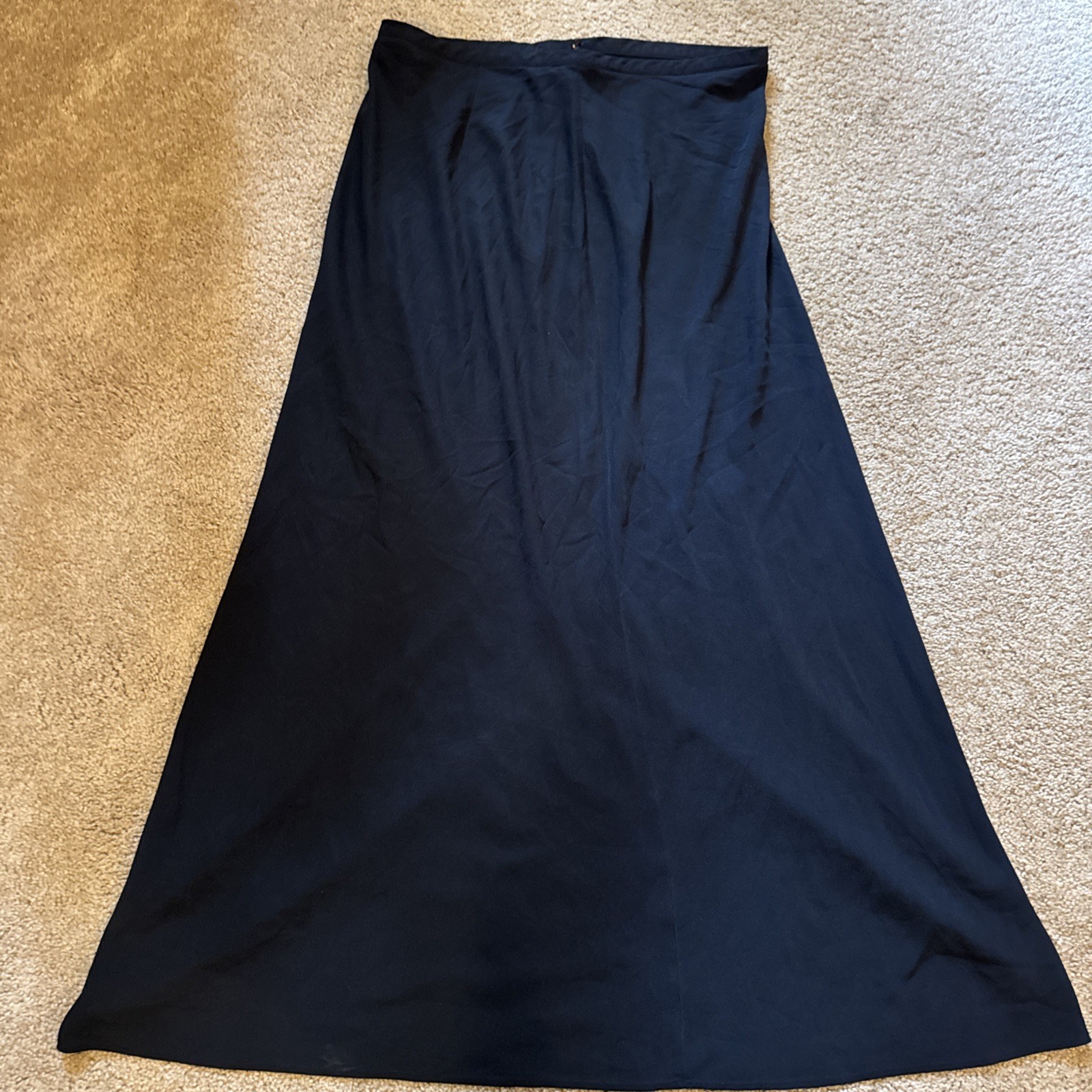 Ann Taylor Loft Vintage 100% silk maxi skirt Black women’s 12 long EUC!
