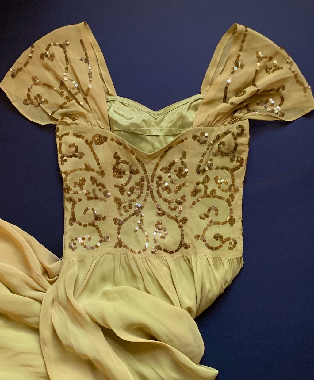 Vintage 1930s Princess Chartreuse green /yellow Chiffon & sequin Gown long Dress