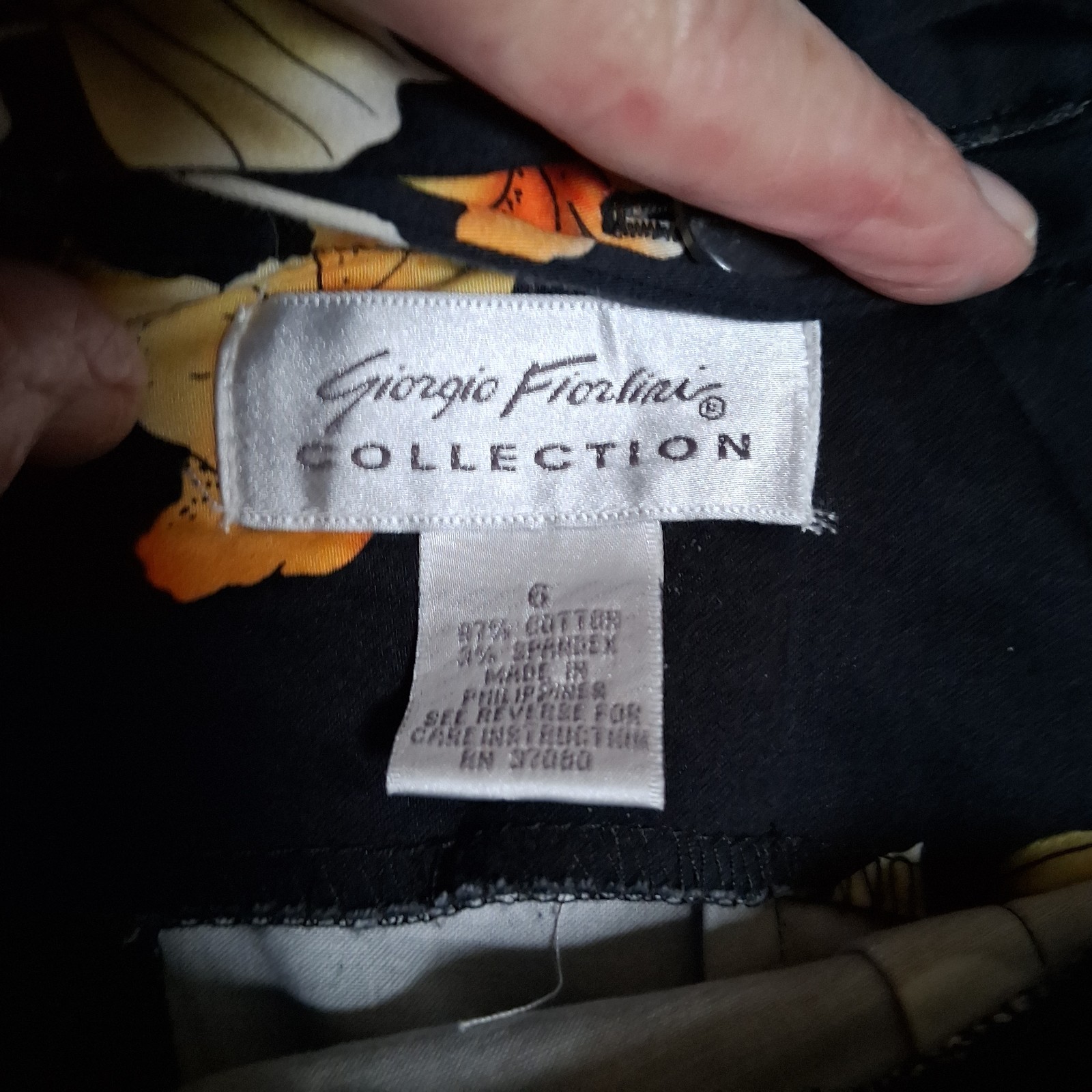 GIORGIO FIORLINI COLLECTION, Black Floral Red Yellow Flowers Zip Back 6 Bobemian