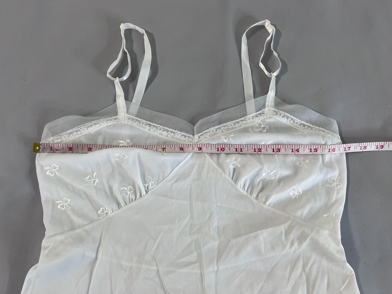 Vintage White Women’s Nylon Lace Lingerie 39” Long Embroidered
