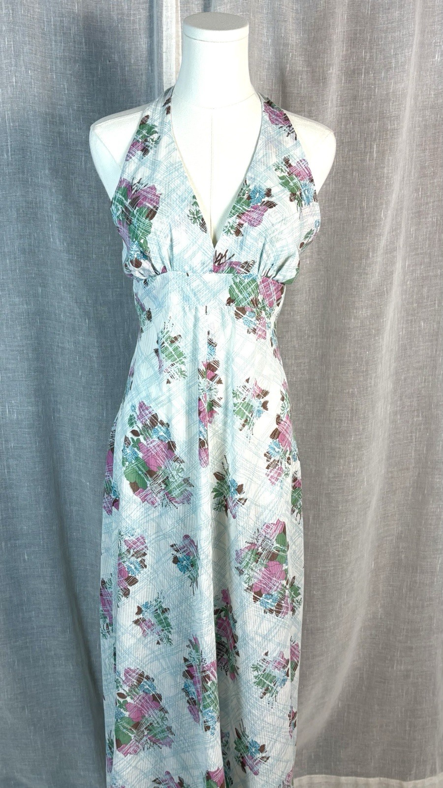 Vintage 70’s White Halter Maxi Dress Floral Backless Boho Hippie Size XS Small