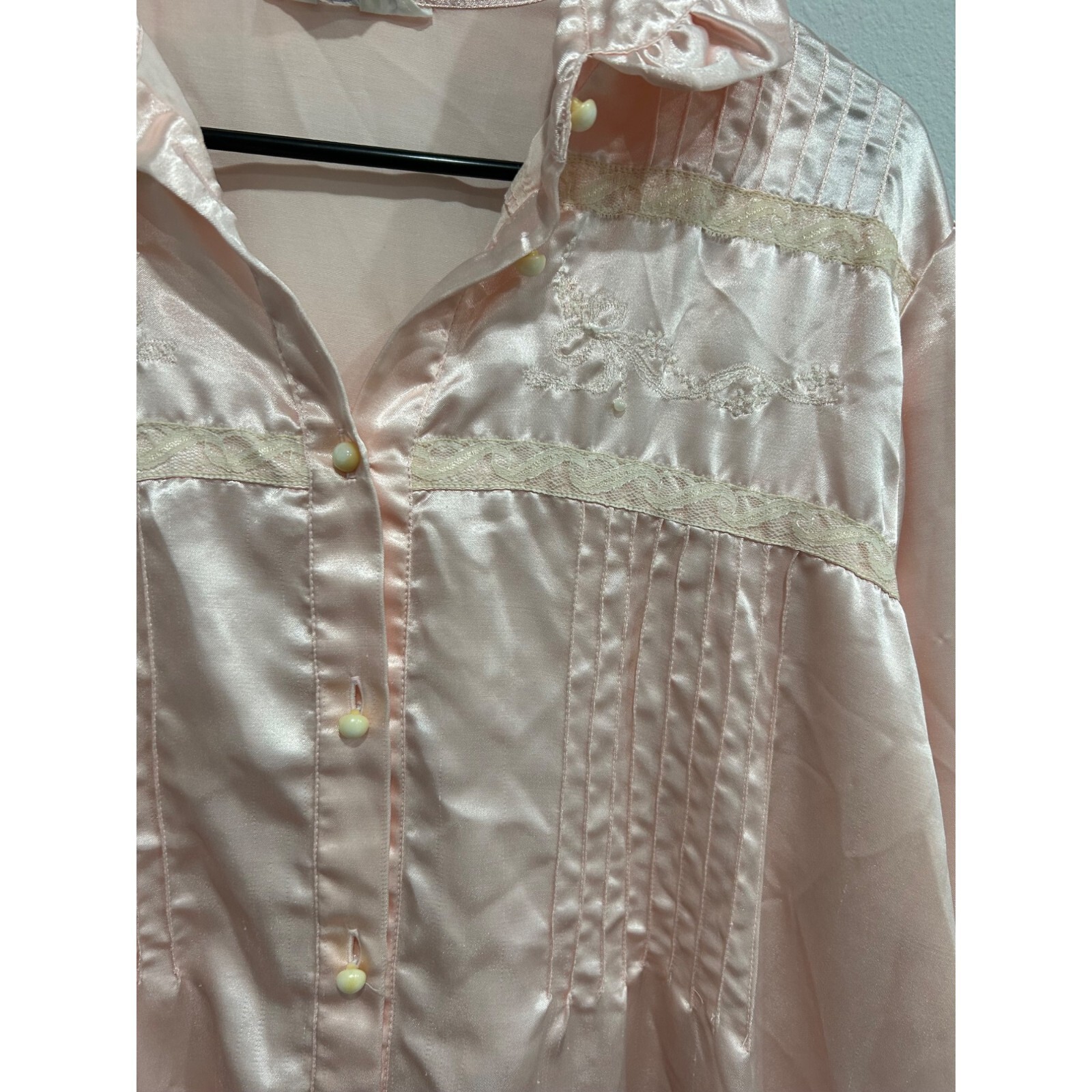 Vintage Jodie Arden Pink Satin Lace Half Button Up Nightgown Cottagecore Size M