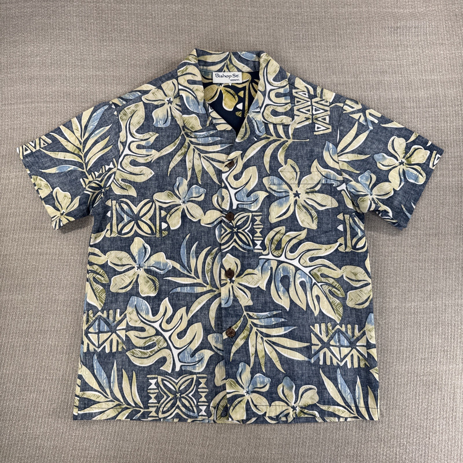 Vintage Bishop St. Apparel Hawaiian Shirt Women’s Size M Cool Reverse Print