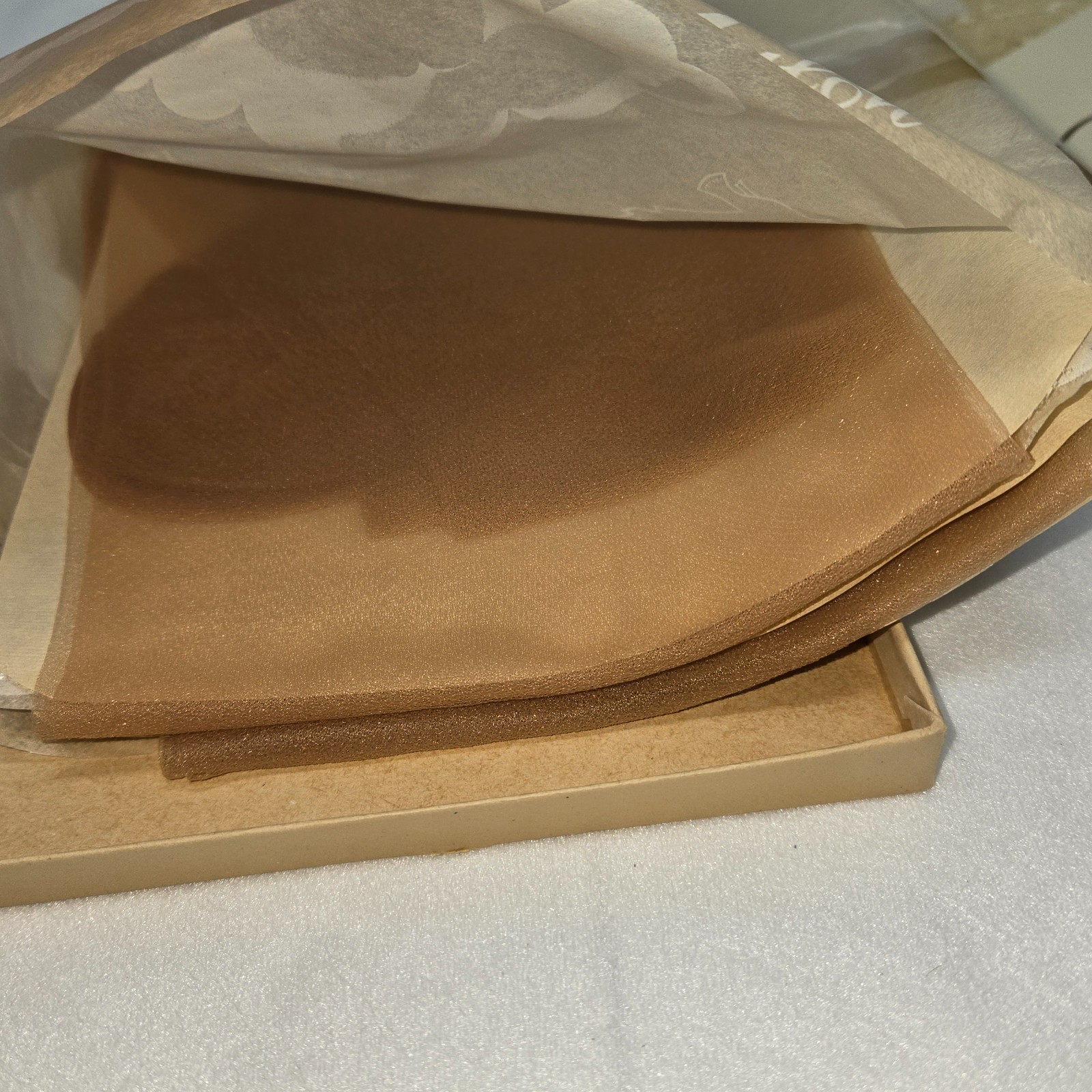 NEW VTG DUPONT NYLON HOSIERY STOCKINGS FASHIONED BY LISA BEIGETONE SZ 8.5 3-PACK