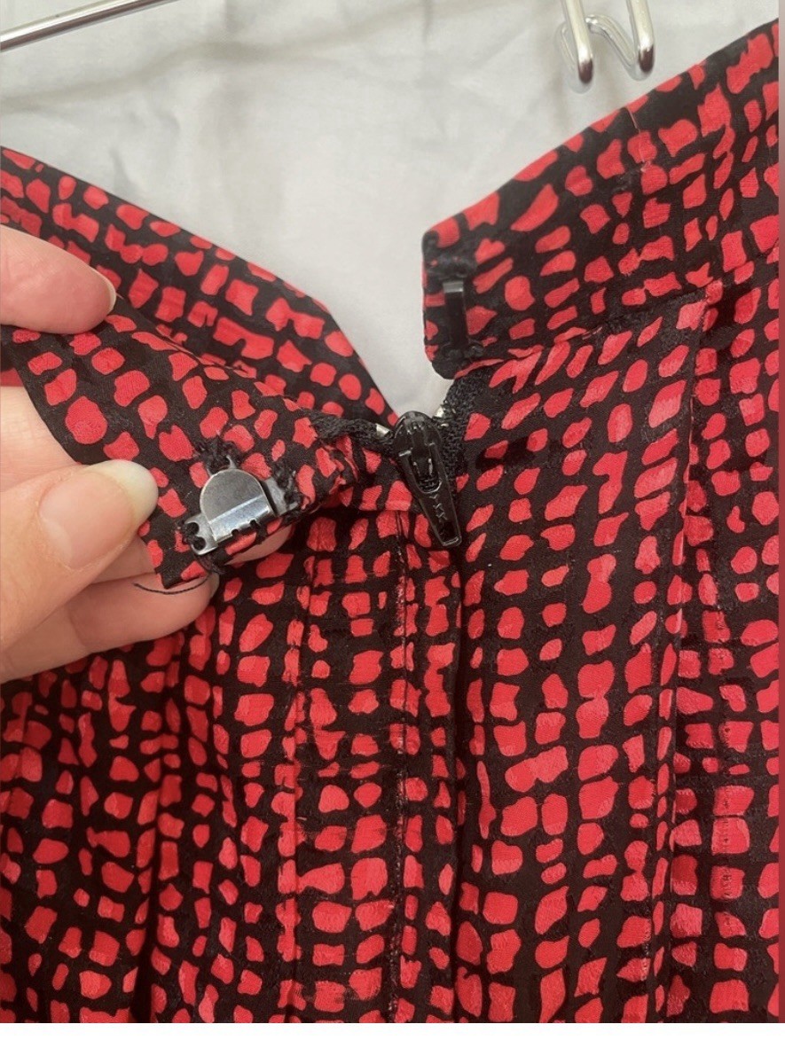 Vintage Nieman Marcus Red And Black 100% Silk 3 Piece Skirt Set Size 4