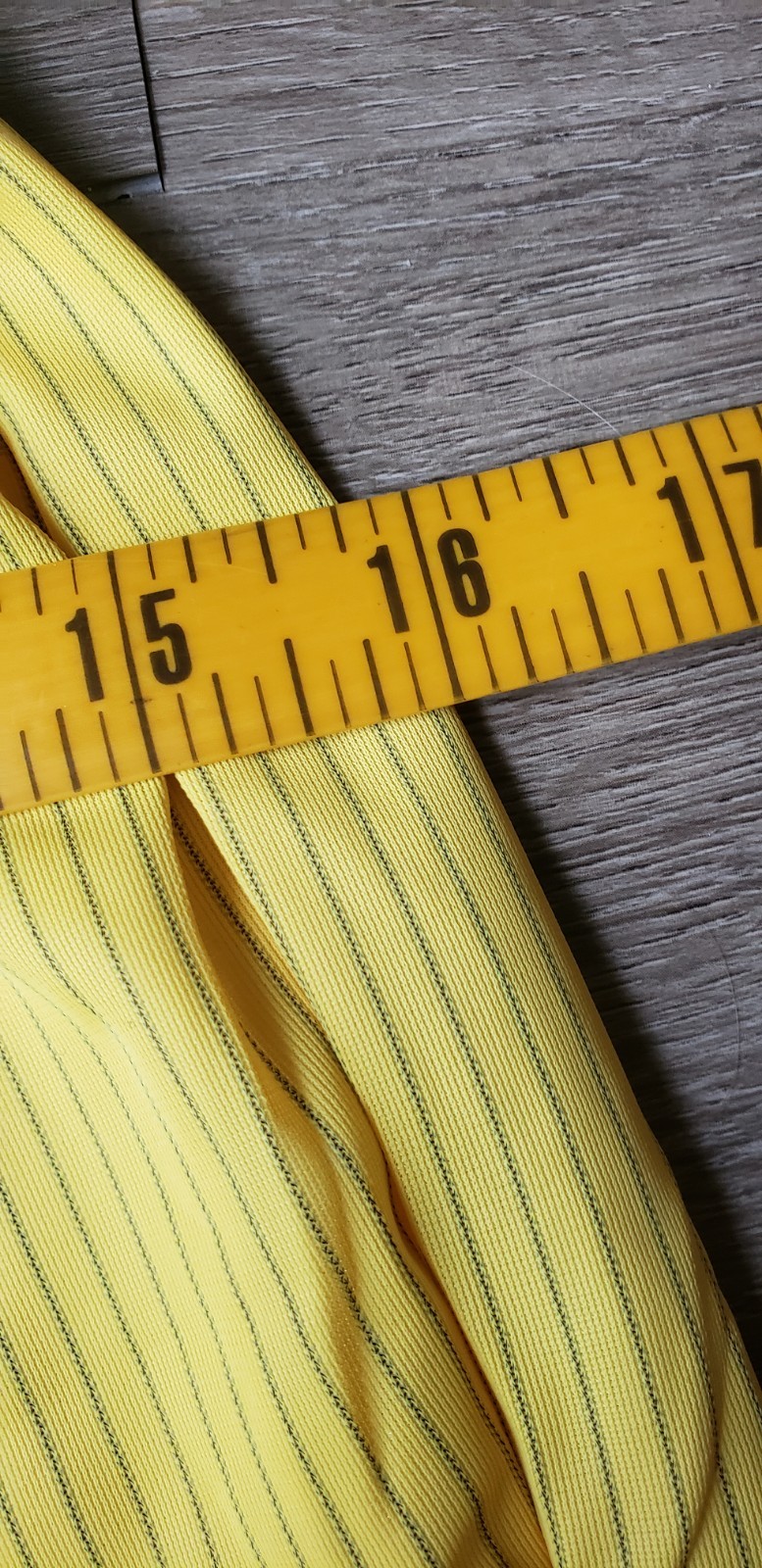 NEW VTG 80s Unbranded Yellow Stripe All Nylon Gym Shorts Sz M Roller Skate USA