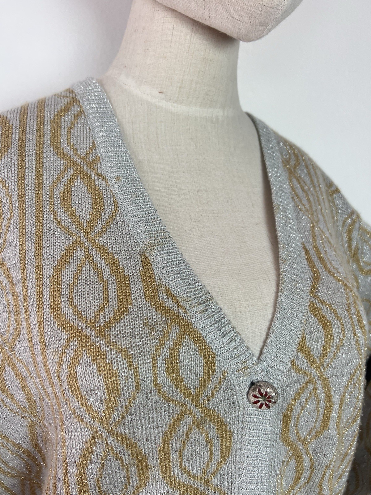 LILLY Of CALIFORNIA 80’s Vintage Women’s Silver & Gold Lurex Cardigan Sweater XL