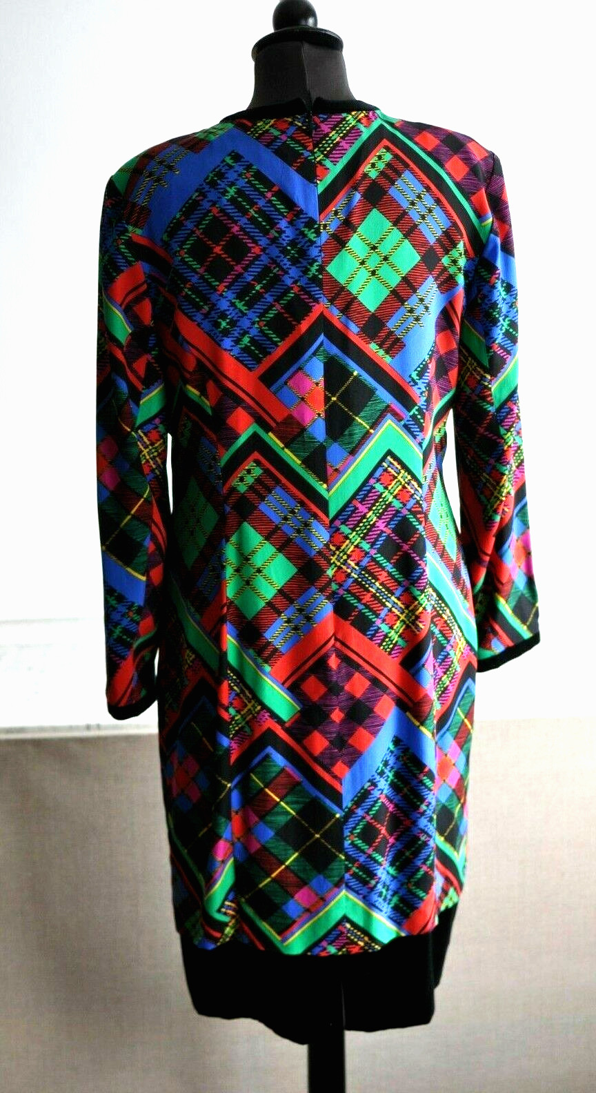 Antonette Haushofer Cocktail Dress Silk Colorful 80s Vintage Sheath Dress Pattern 38