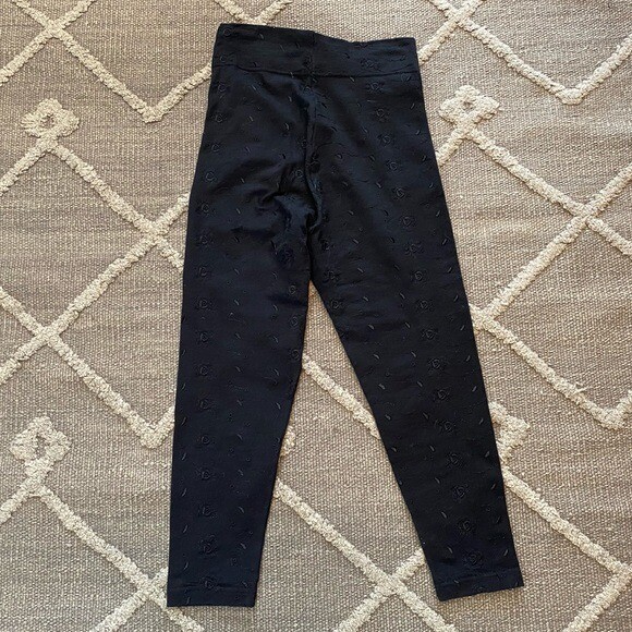 Rare Henri Bendel High-waisted Cotton Stretch Eyelet Pattern Cropped Leggings