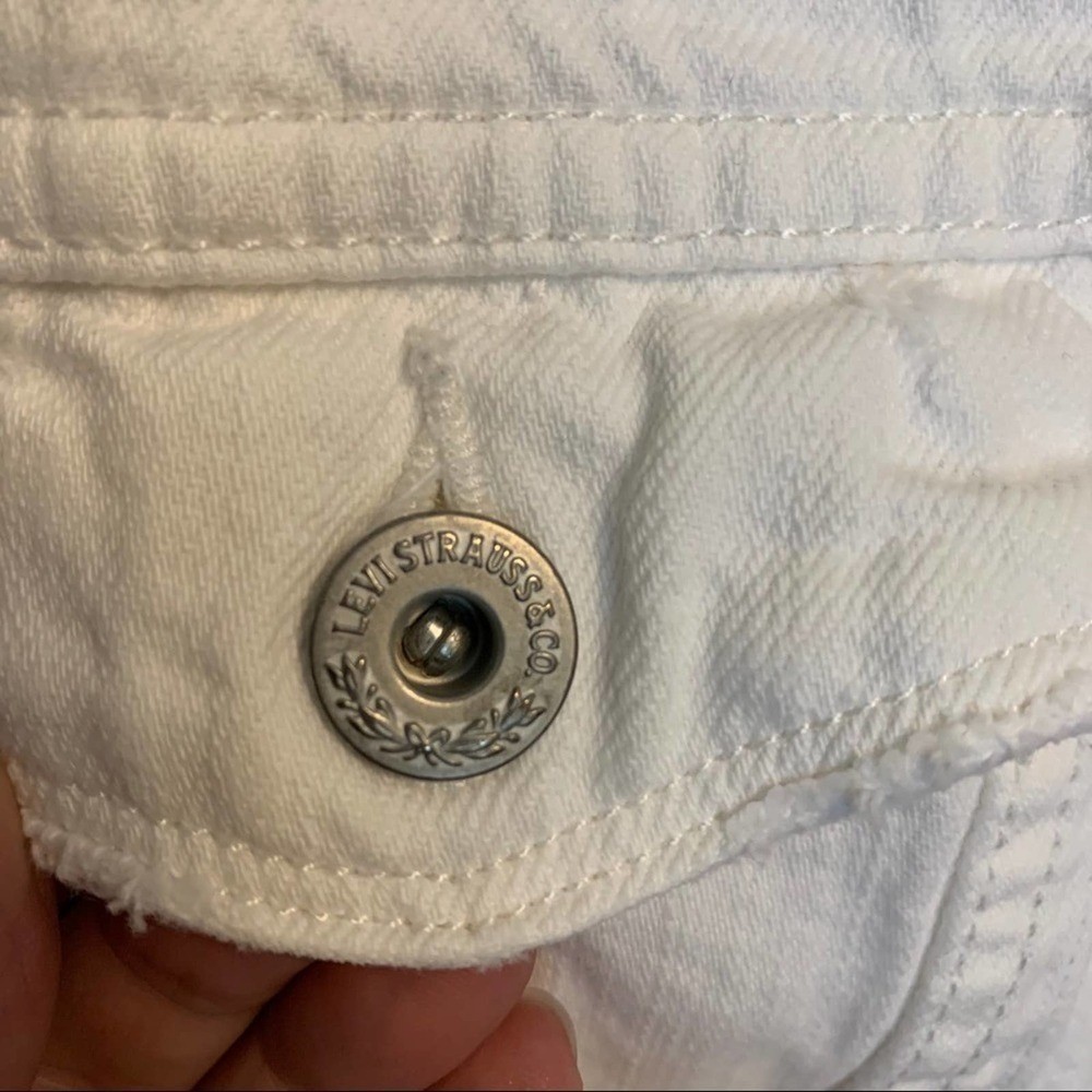 Levis Vintage Denim Trucker Jacket Womens Medium White Classic Button Front Coat