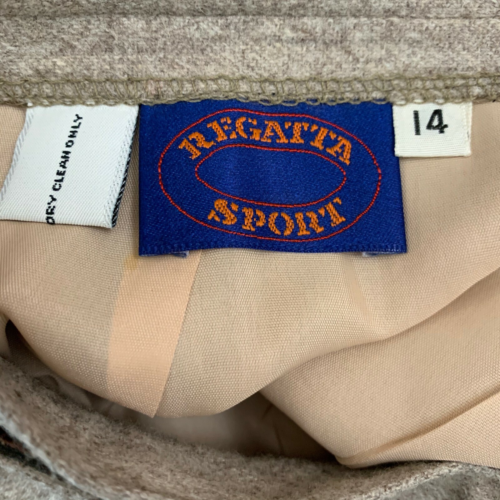 Vintage Wool Skirt Size 14 Lined Pockets Belted Gray Beige Knee Length FLAW