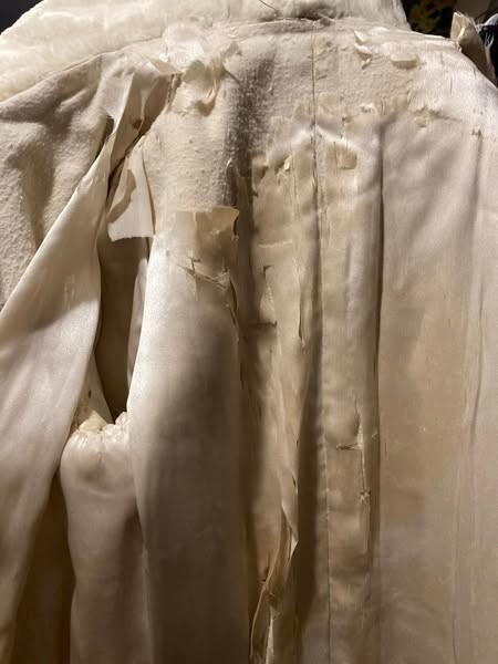 Gorgeous 1920 – 1930’s Art Deco Sheared Ermine ? White Fur Flapper Coat SM