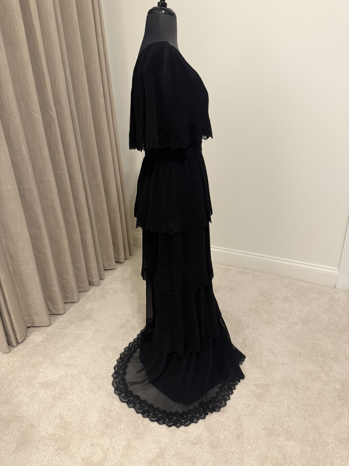 Vintage Miss Elliette Black Tiered Chiffon Lace Pleated Formal Maxi Dress 8