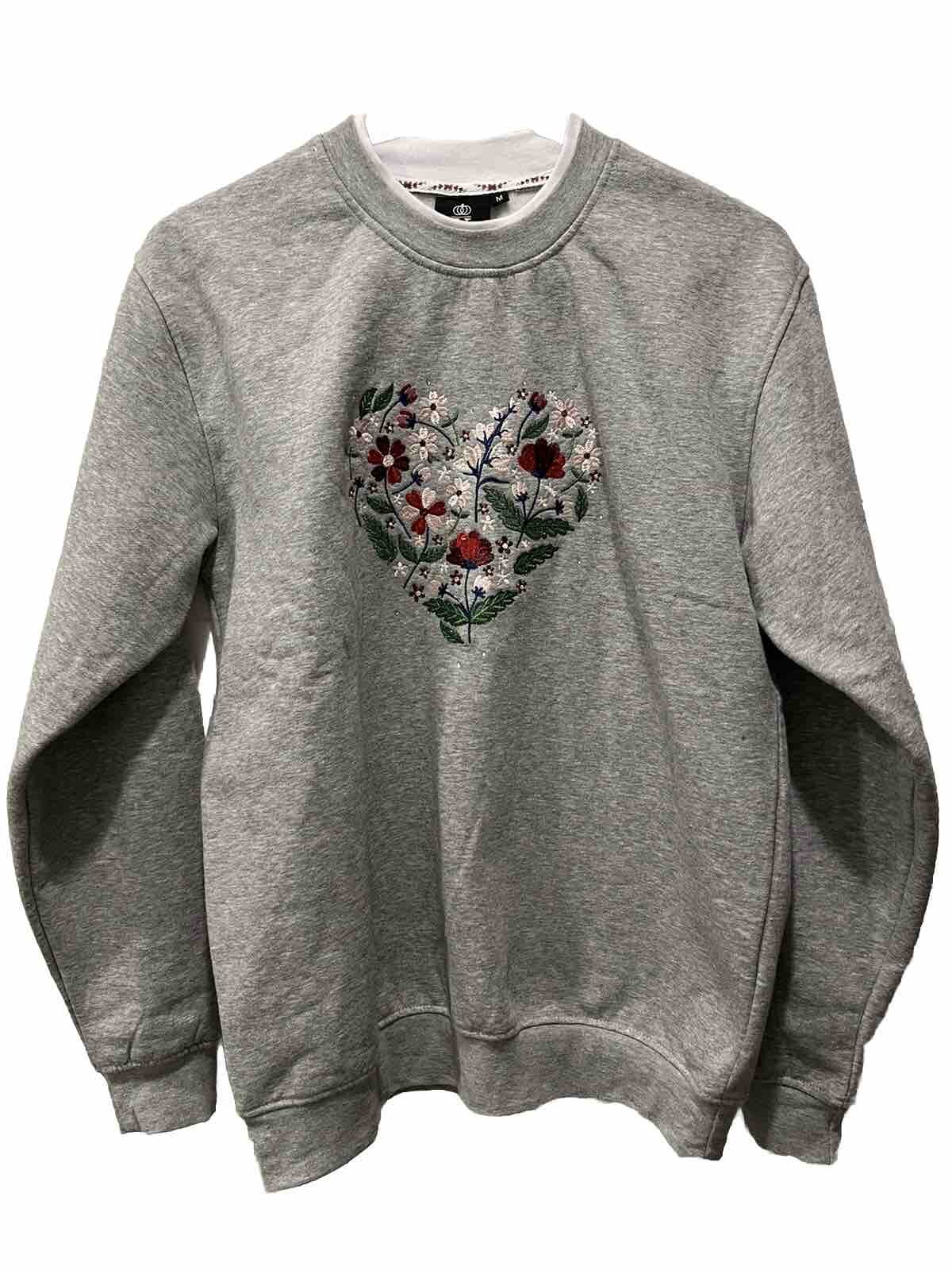 King Universal Women’s Med Sweatshirt Pullover Embroidered Bling Granny Chic VTG