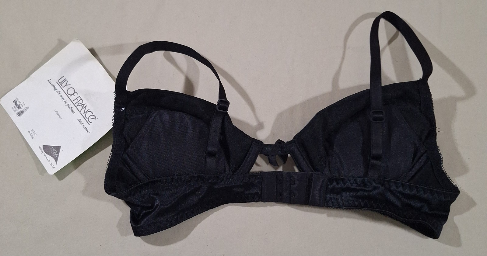 NWT VTG Lily of France Women 36A Black Satin Finish Padded Underwire Bra Elegant