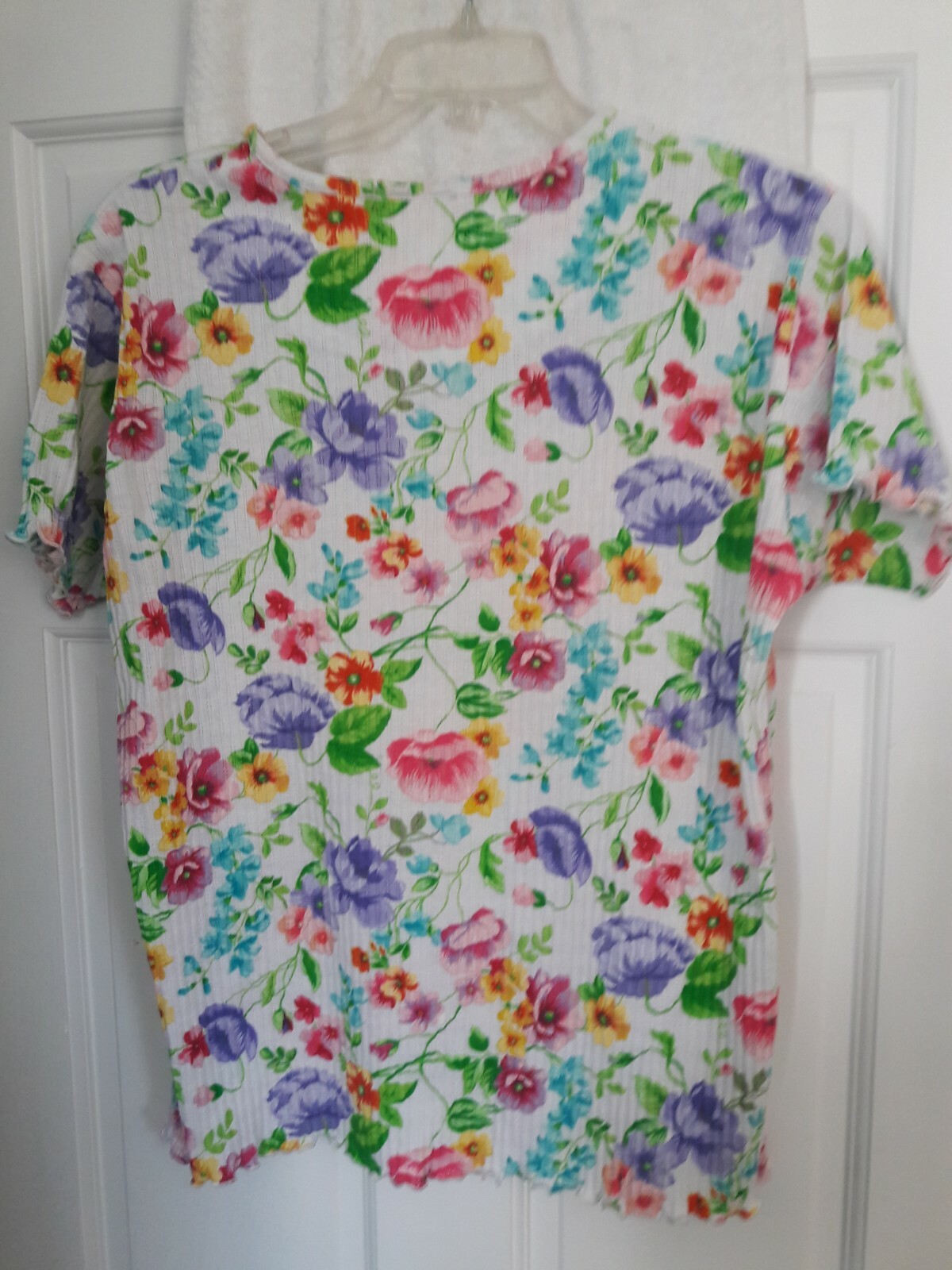JK America Women’s size 18/20 Short Sleeve Colorful Flower Print Top VINTAGE