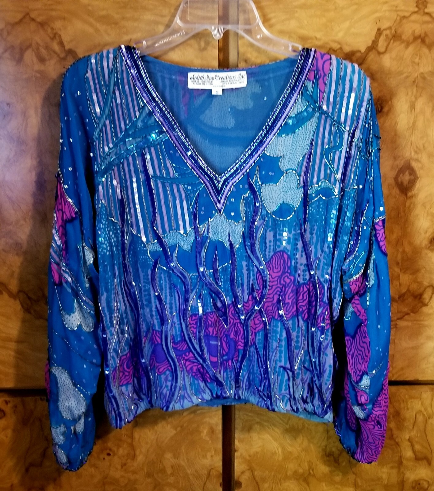 VTG. WOMEN’S JUDITH ANN CREATIONS SILK TOP W/BEADING & SEQUINS ~ SMALL